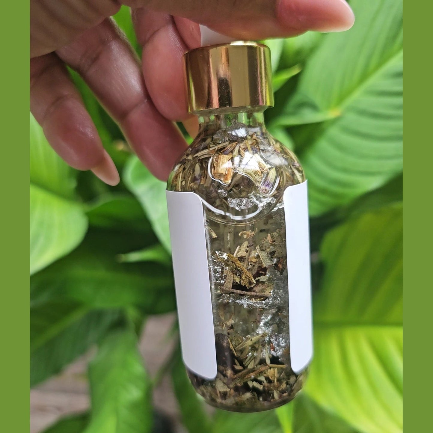 Rich Bitch Conjure's Cleansing Oil | Angelica
