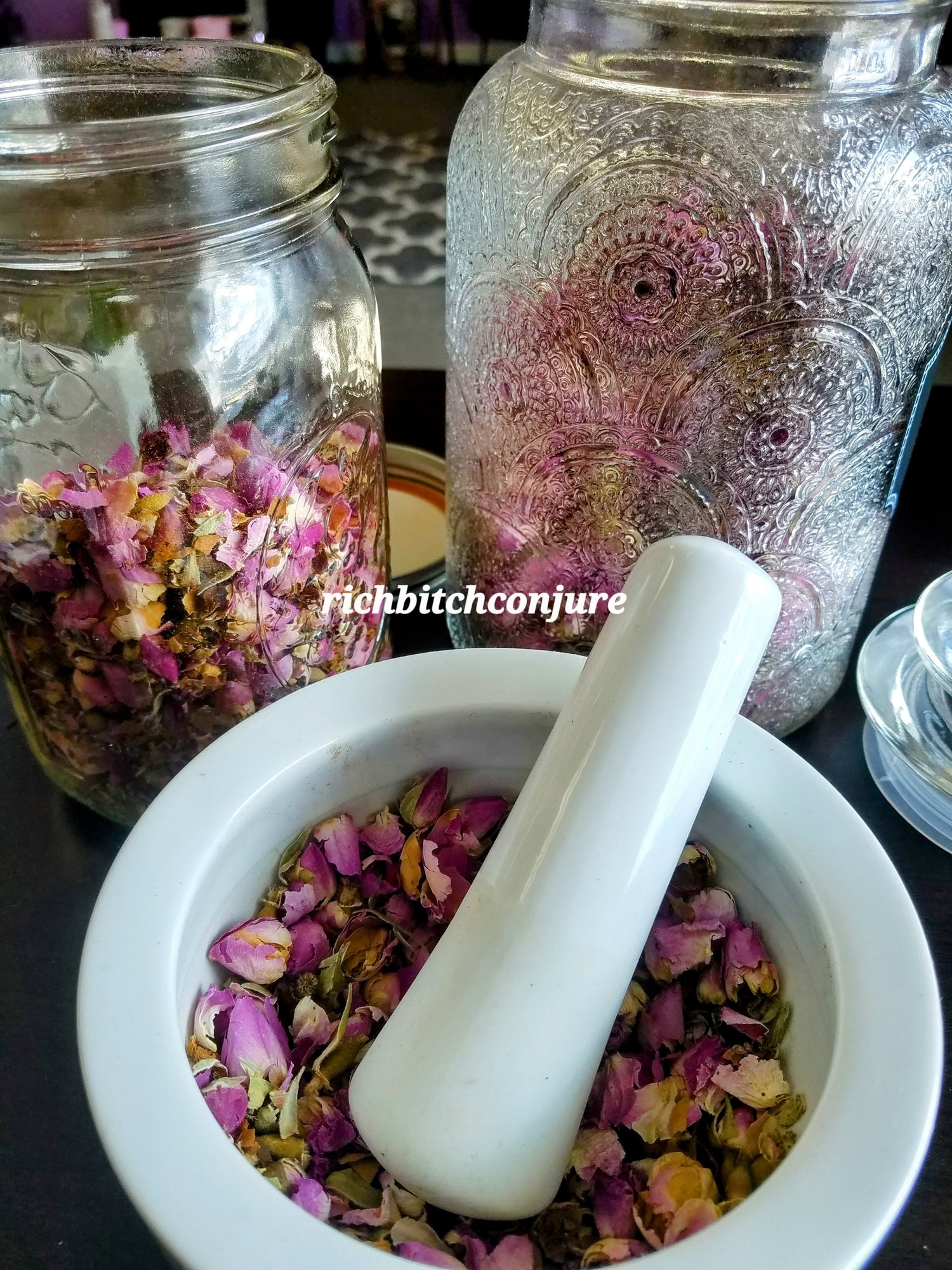 Luxury Hoodoo Herbal Blends