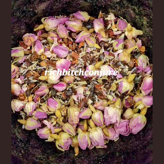 The Vsteam Queen's Signature Herbal Yoni Steam Blend