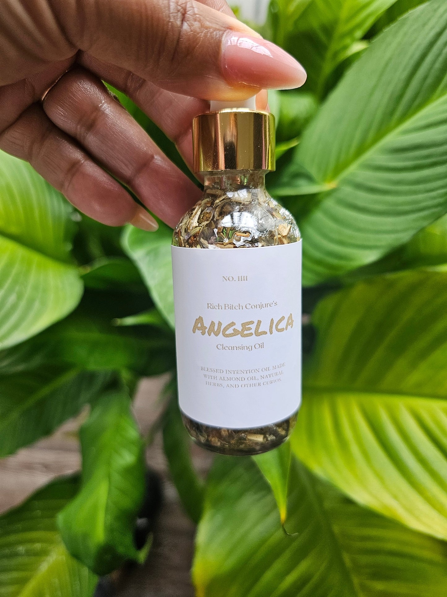 Rich Bitch Conjure's Cleansing Oil  | Angelica